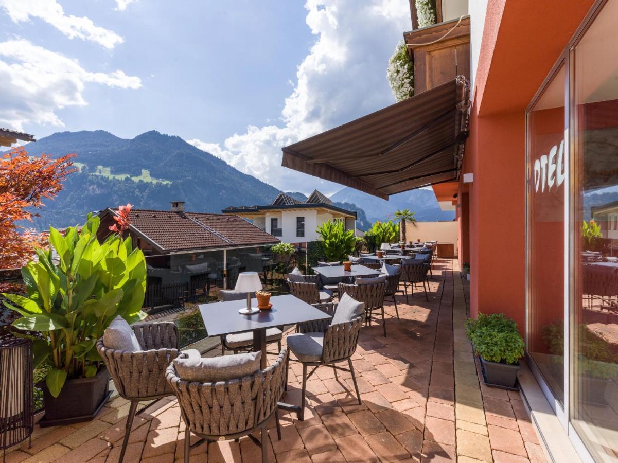 Das Sonnleiten Ski- Und Motorradhotel Bruck Im Zillertal Bruck am Ziller Ngoại thất bức ảnh
