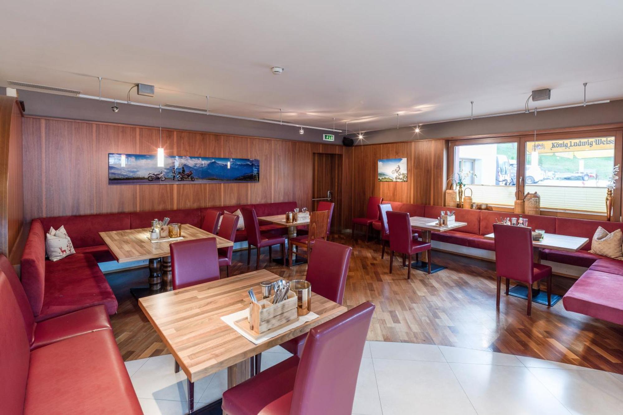 Das Sonnleiten Ski- Und Motorradhotel Bruck Im Zillertal Bruck am Ziller Ngoại thất bức ảnh
