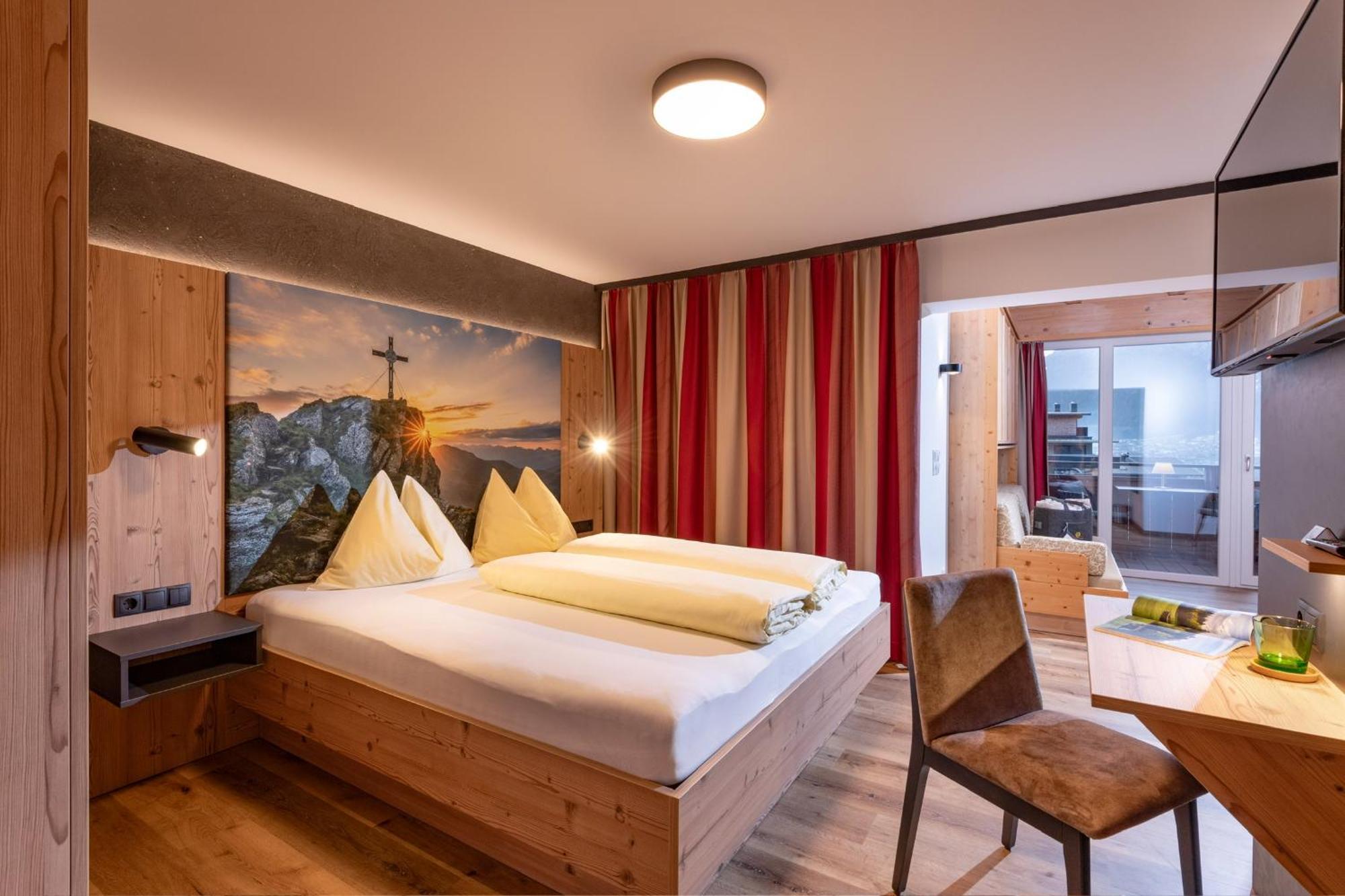 Das Sonnleiten Ski- Und Motorradhotel Bruck Im Zillertal Bruck am Ziller Ngoại thất bức ảnh
