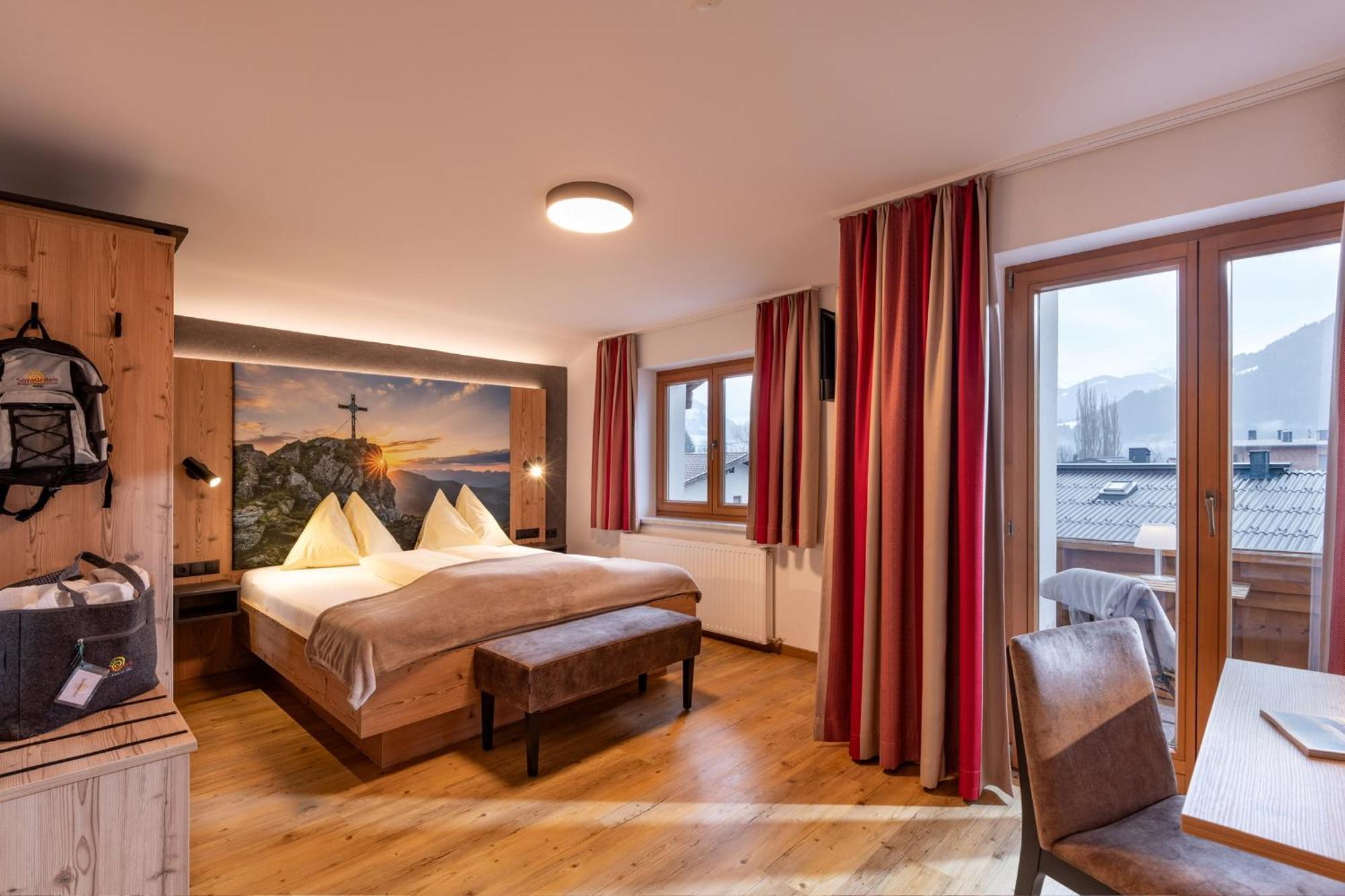 Das Sonnleiten Ski- Und Motorradhotel Bruck Im Zillertal Bruck am Ziller Ngoại thất bức ảnh